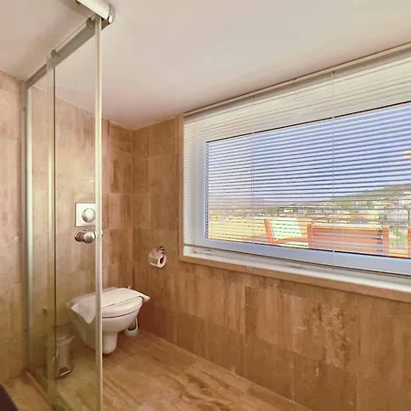Vanilla Hotel *